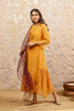 Mustard Kurta With Pants (Without Dupatta) - Naaz By Noor