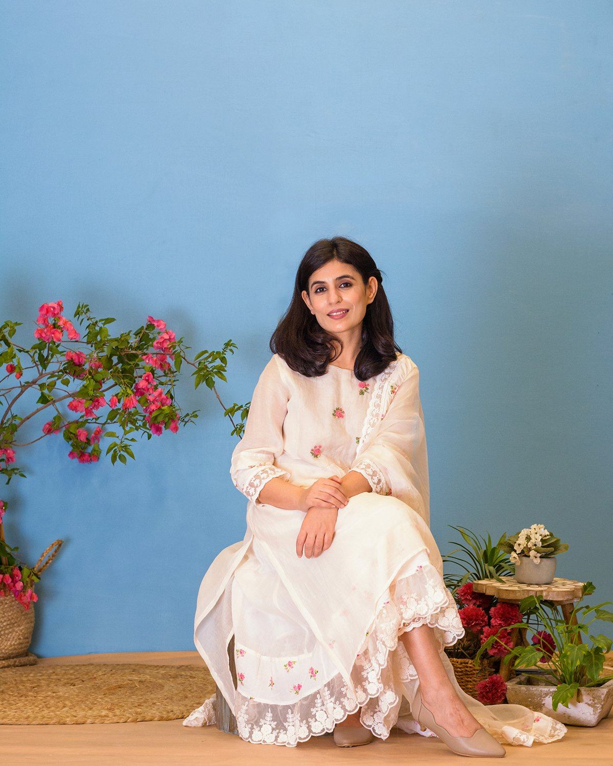 OUTBLOOM STYLE 001 Naaz By Noor