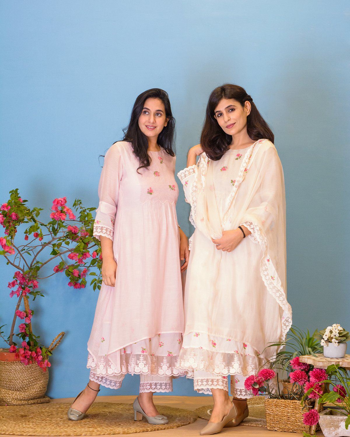 OUTBLOOM STYLE 001 Naaz By Noor