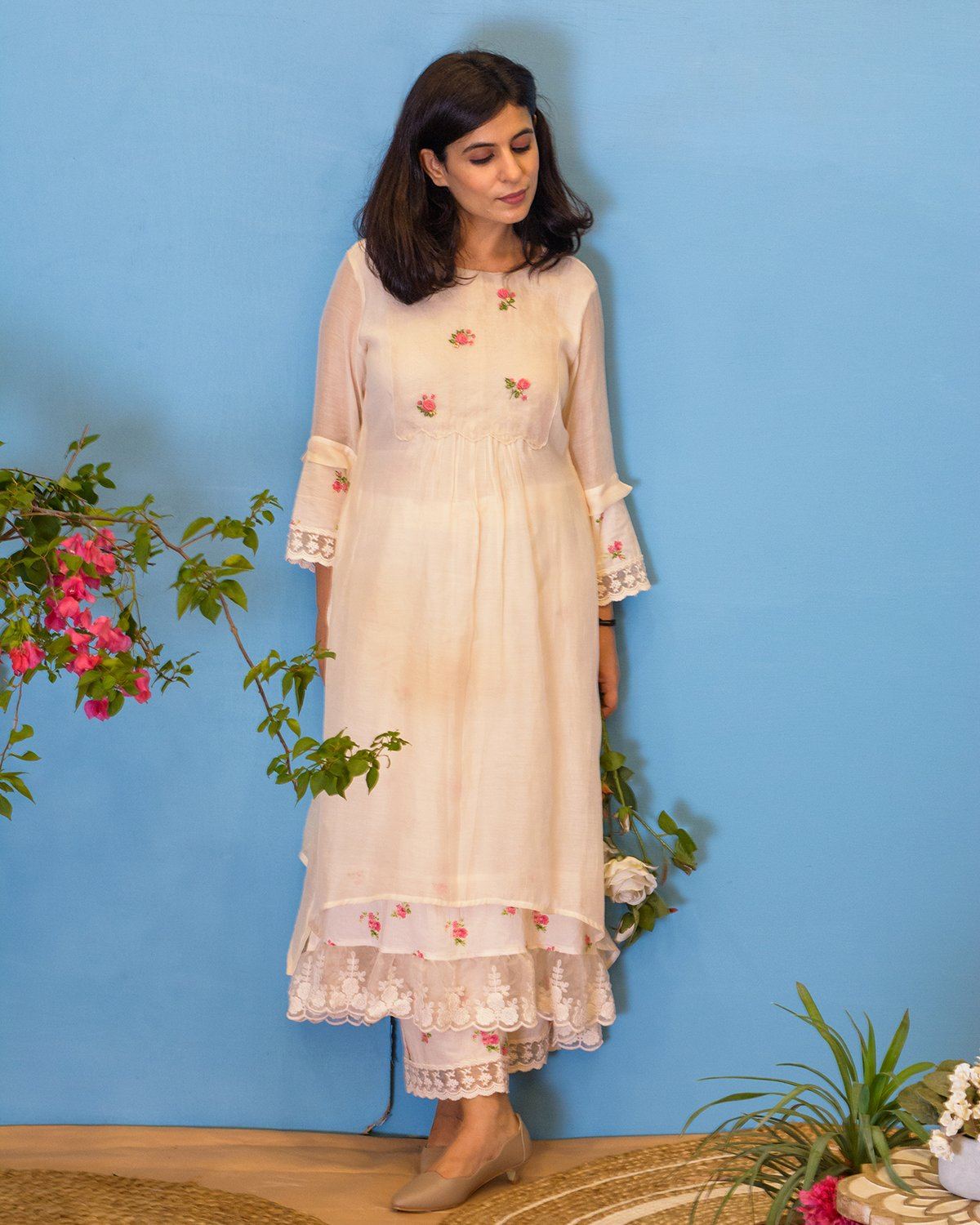 OUTBLOOM STYLE 001 Naaz By Noor