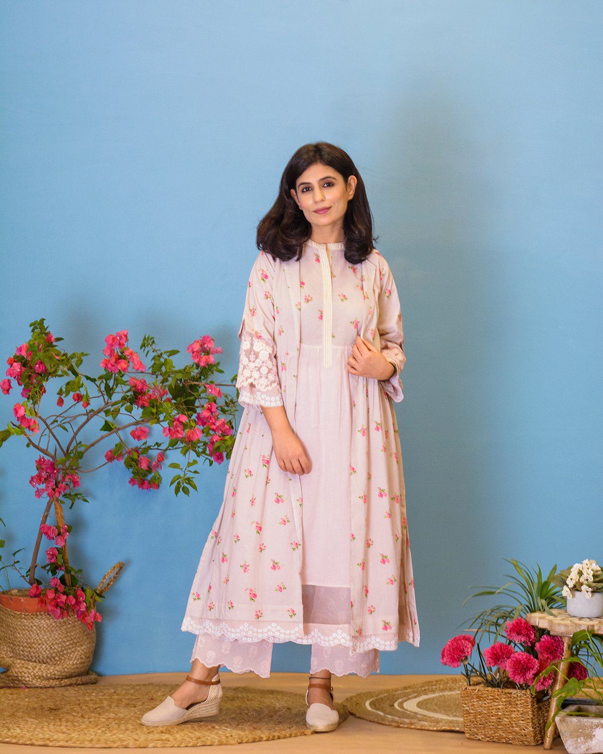 OUTBLOOM STYLE NO 006 Naaz By Noor