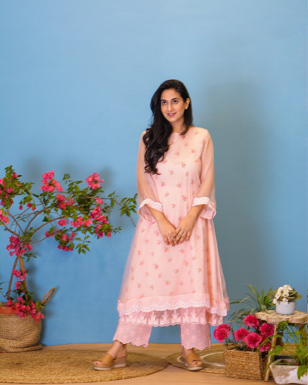 OUTBLOOM STYLE NO 007 Naaz By Noor
