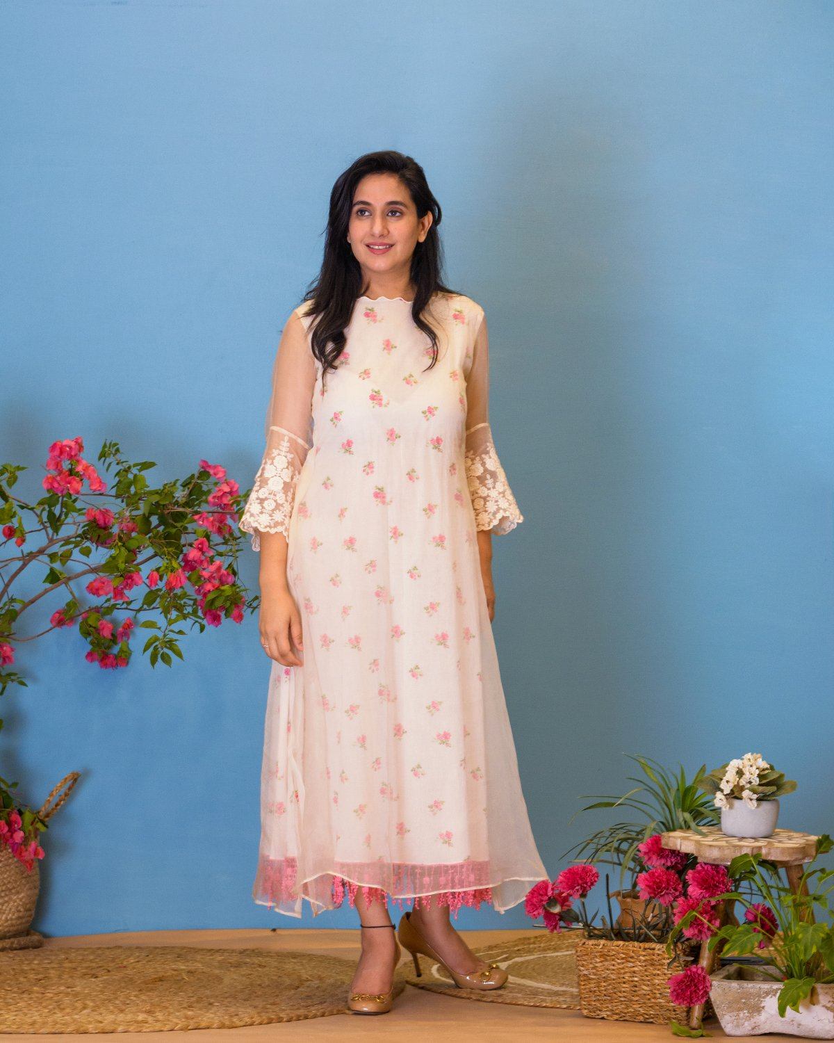 OUTBLOOM STYLE NO 10 Naaz By Noor
