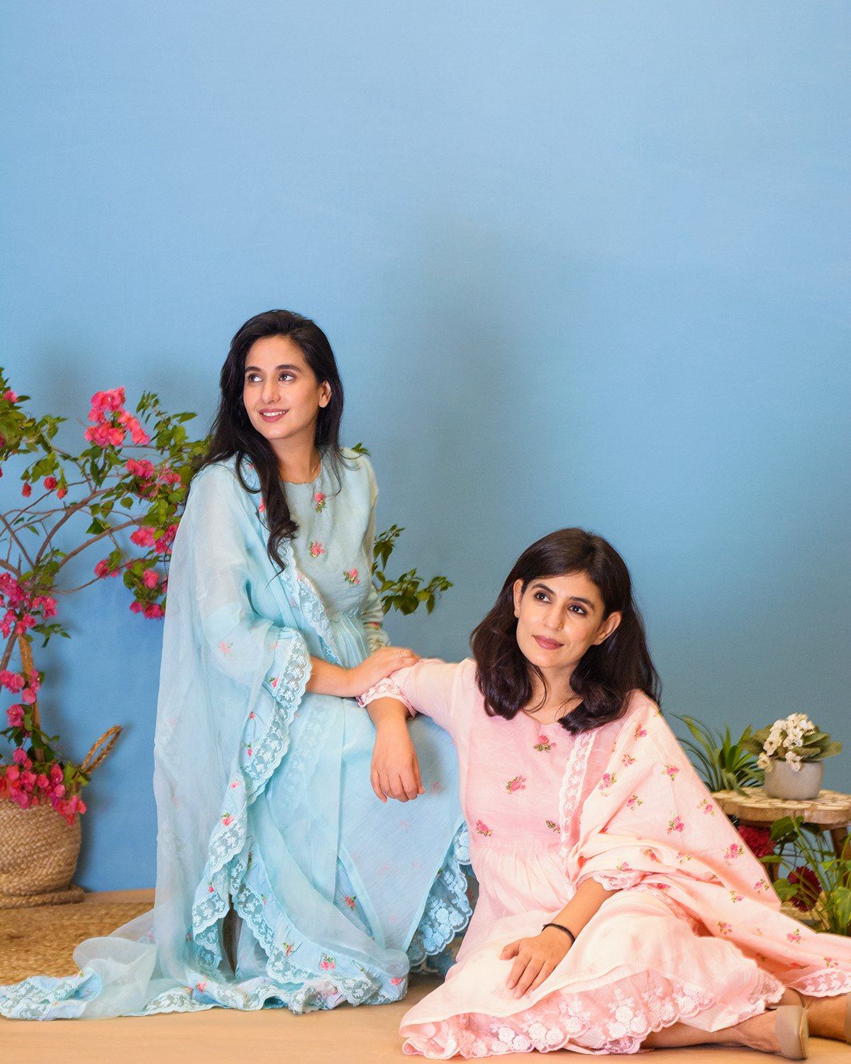 OUTBLOOM STYLE NO 4 Naaz By Noor