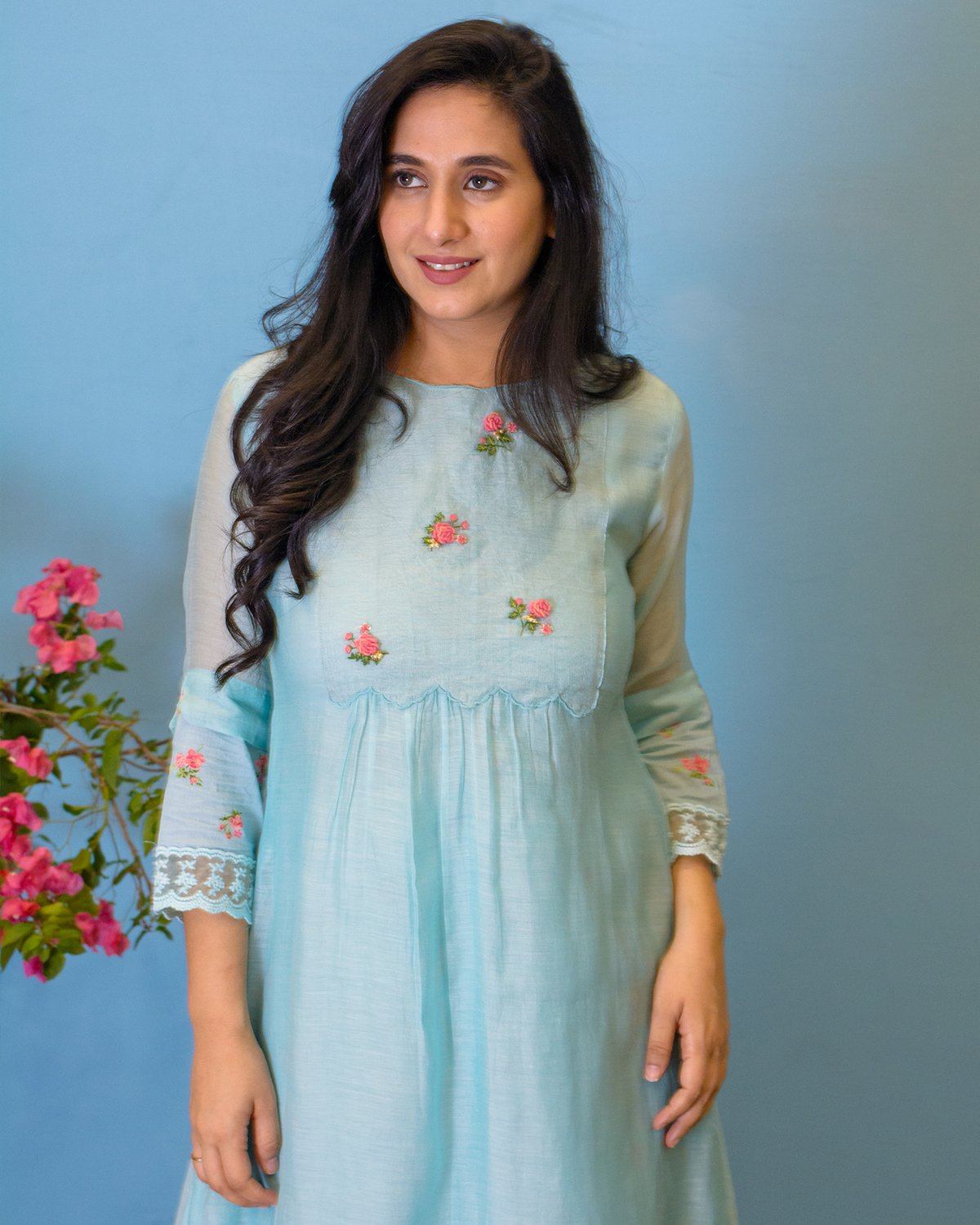 OUTBLOOM STYLE NO 4 Naaz By Noor
