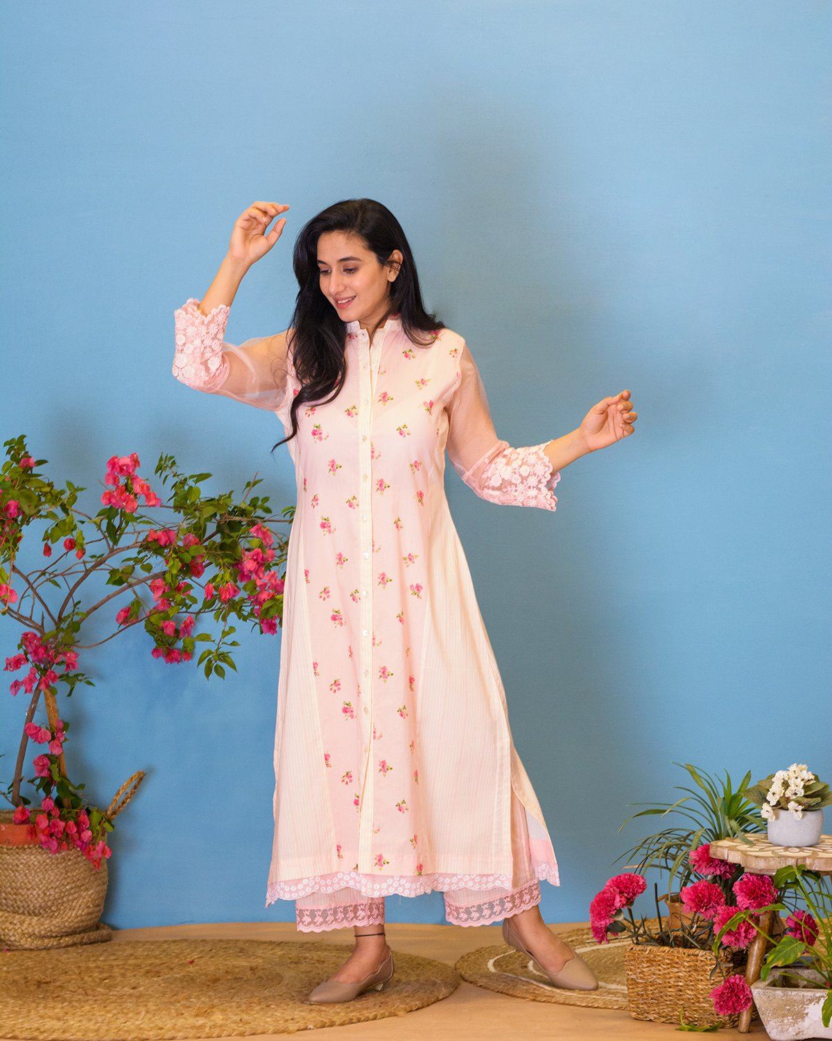 OUTBLOOM STYLE NO 9 Naaz By Noor