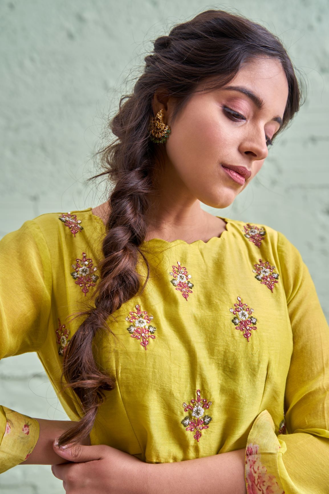 RAKHI tyohaar ki thali- nimbu sa hara-set of 3- kurta, sharara & dupatta Naaz By Noor