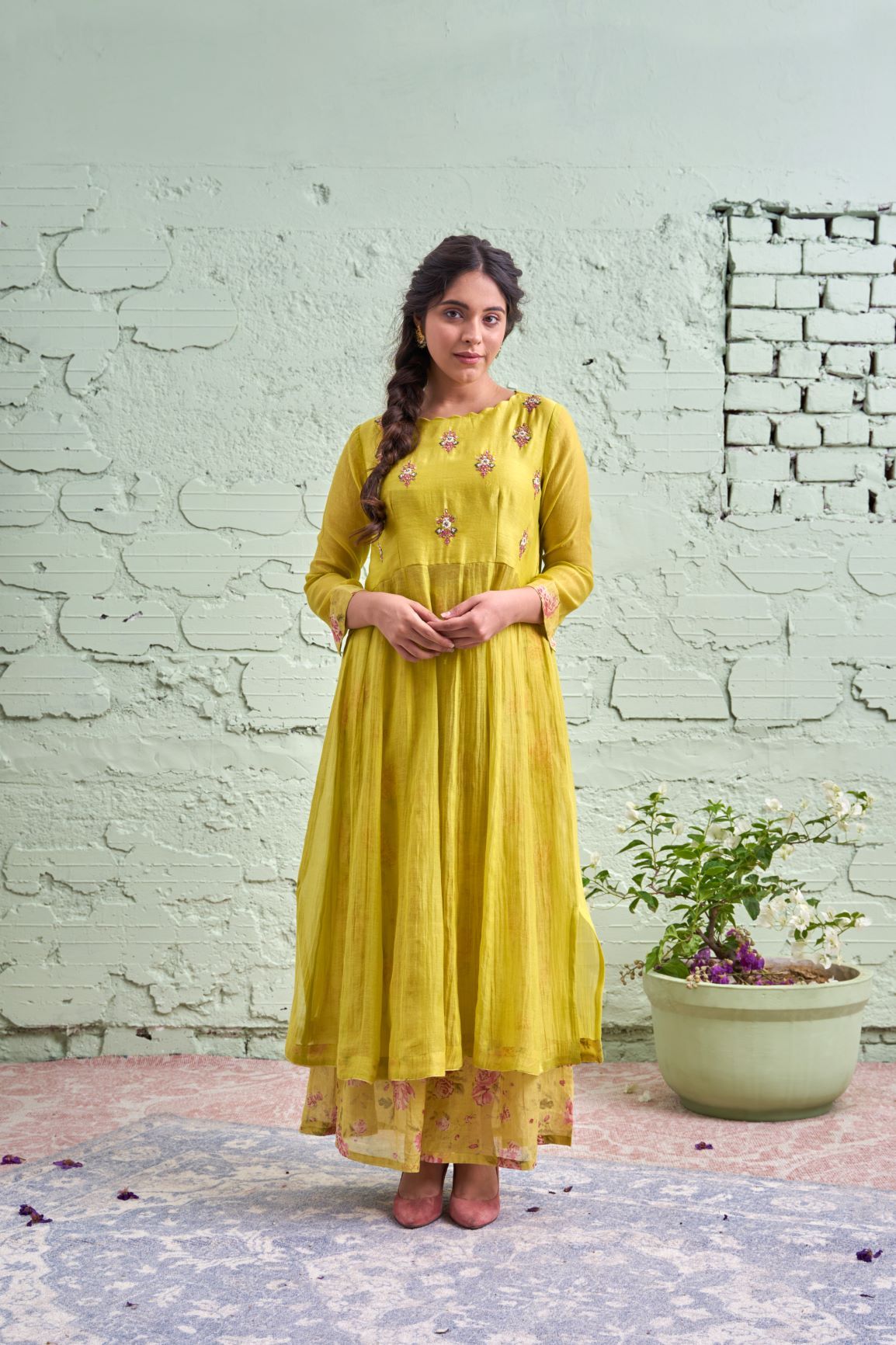 RAKHI tyohaar ki thali- nimbu sa hara-set of 3- kurta, sharara & dupatta Naaz By Noor