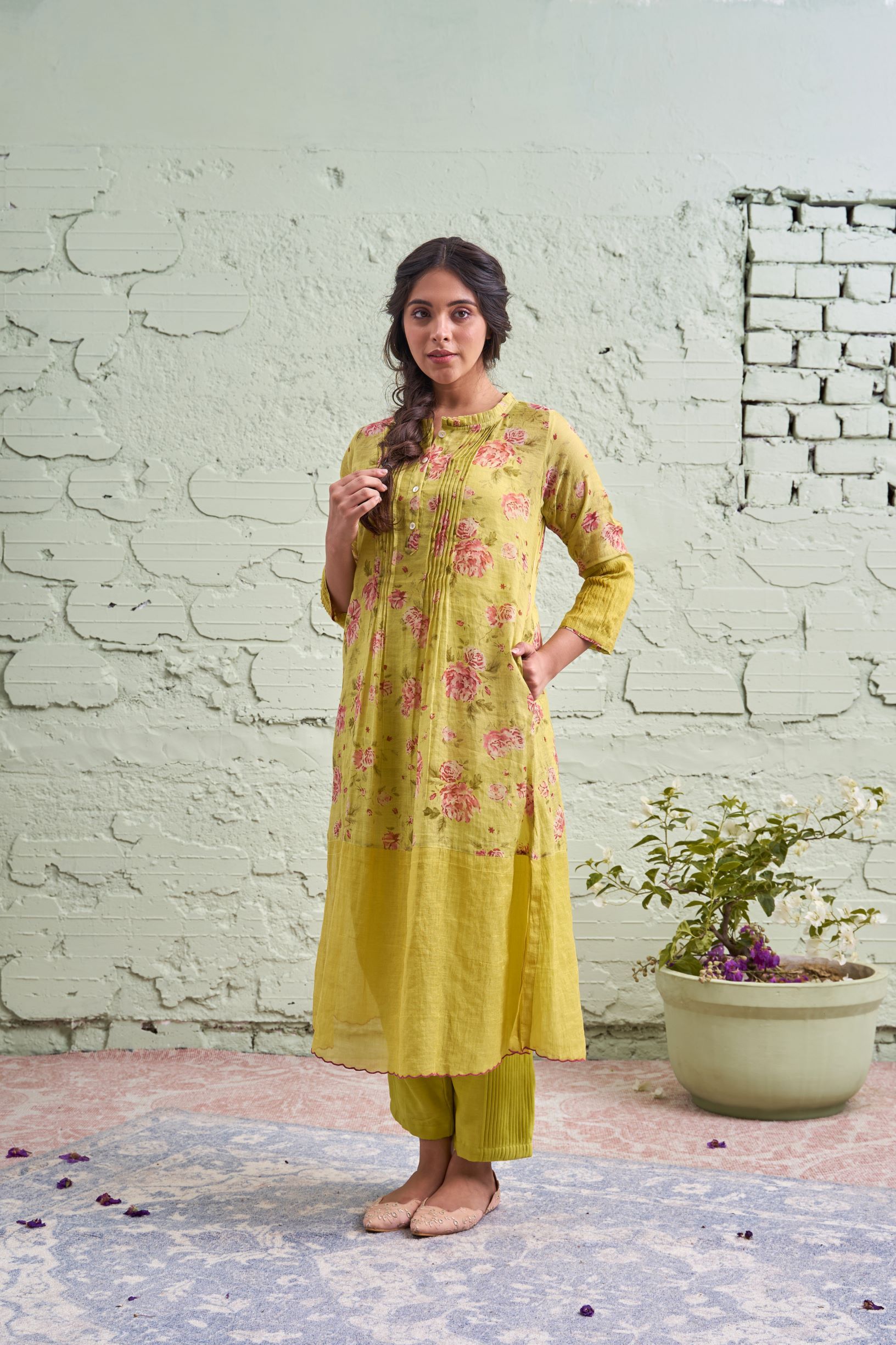RAKHI tyohaar ki thali- nimbu si hari- set of 2 - kurta with pant Naaz By Noor
