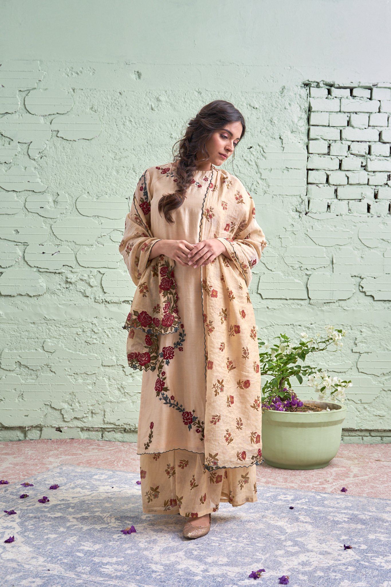 RAKHI-tyohaar ki thali- sunheri- set of 3- kurta, sharara & dupatta Naaz By Noor