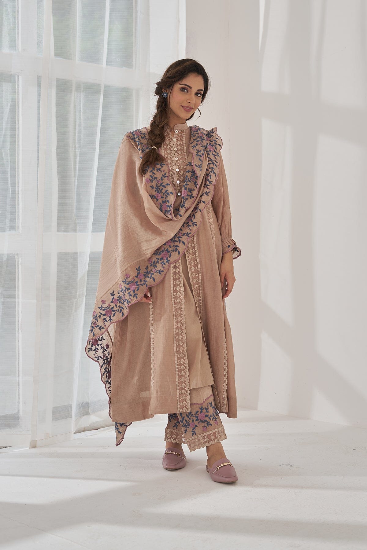 SHABANA BAANO- set of 3( kurta, pant & dupatta) Naaz By Noor