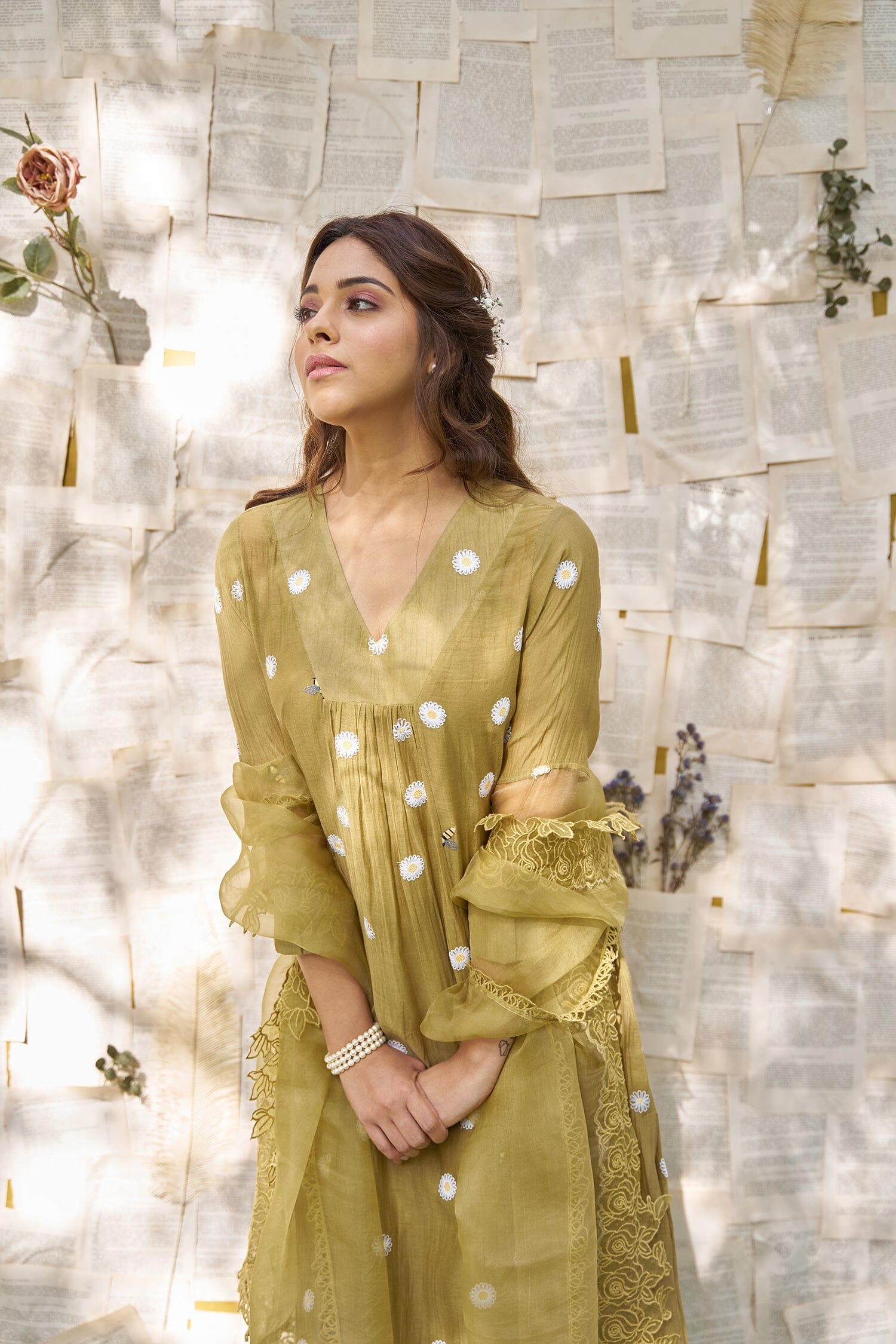 THE GREEN LOVE LETTER- SET OF 3( kurta,pant & dupatta) Naaz By Noor