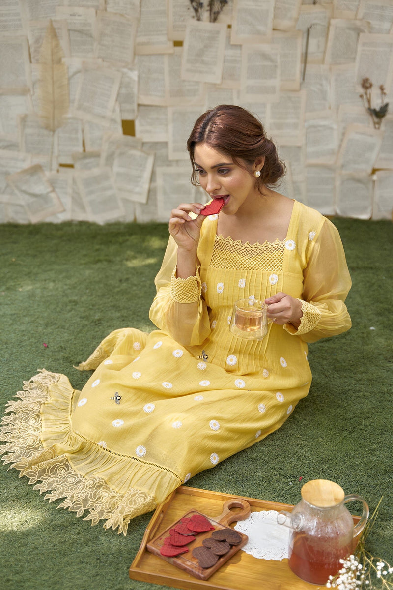 THE YELLOW LOVE LETTER - SET OF 2 ( kurta with pants) Naaz By Noor 