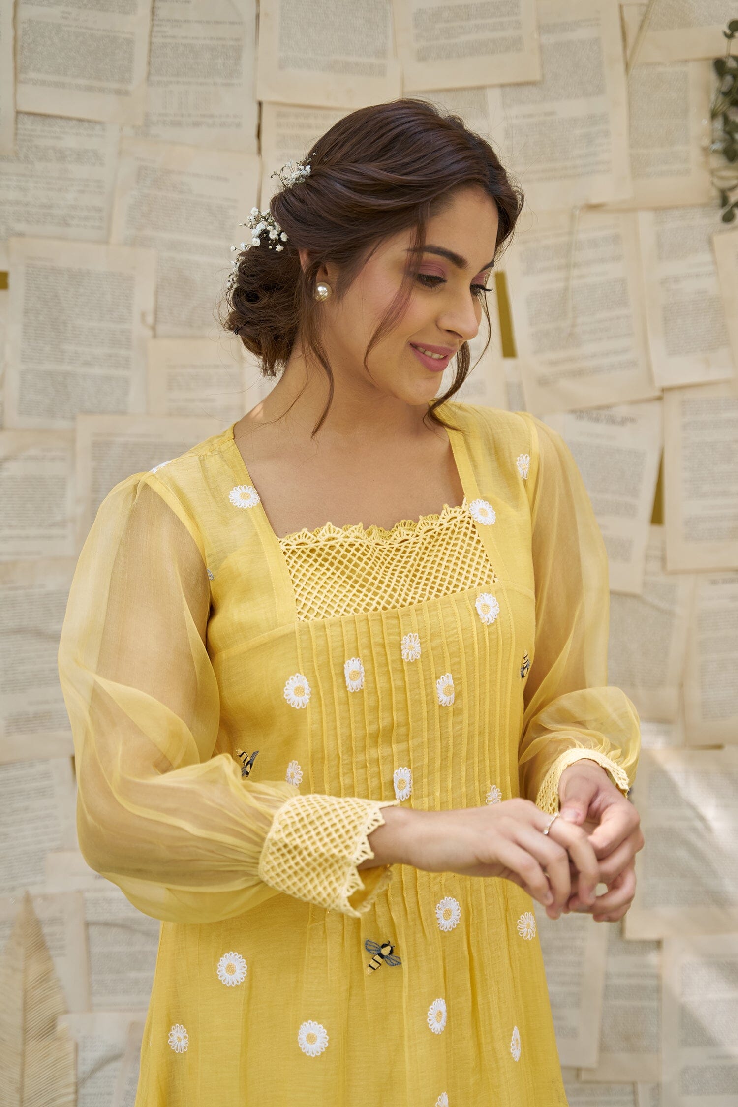 THE YELLOW LOVE LETTER - SET OF 2 ( kurta with pants) Naaz By Noor