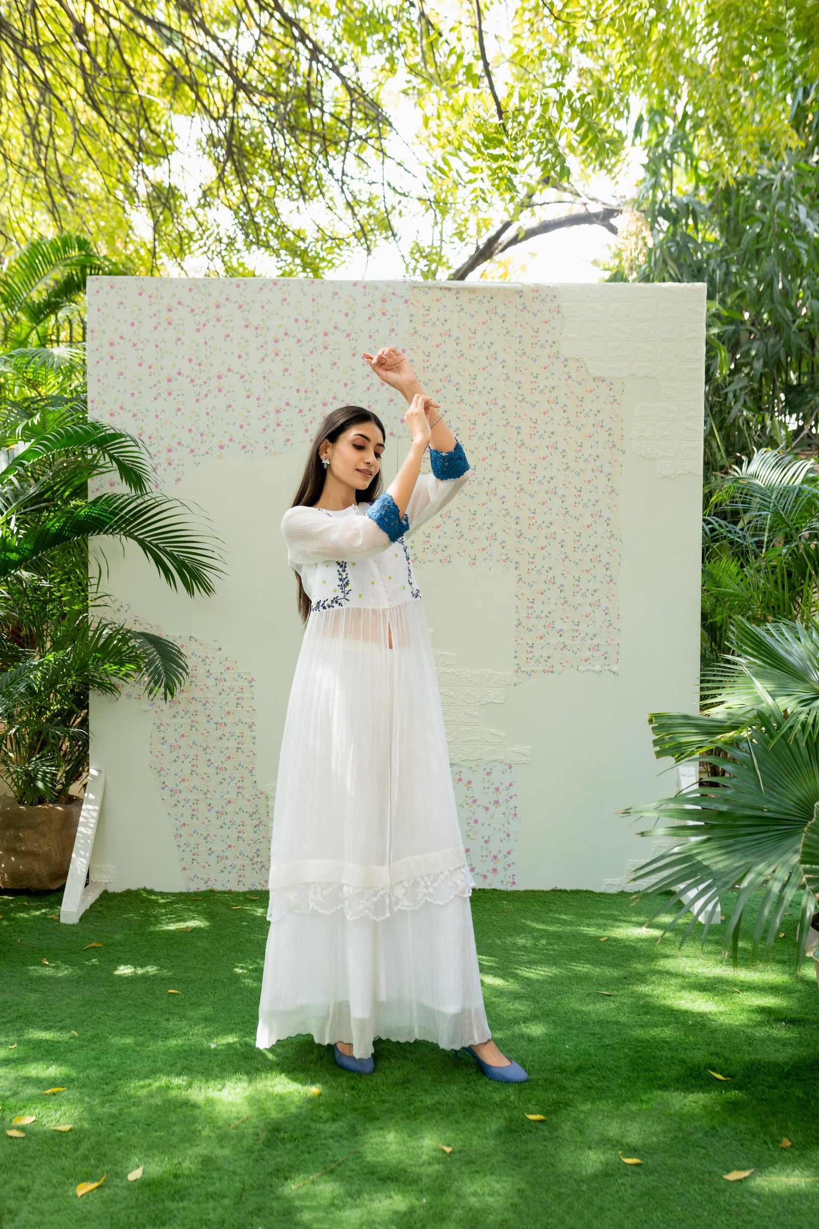UNDER THE NEEM- white ( set of 3) Naaz By Noor