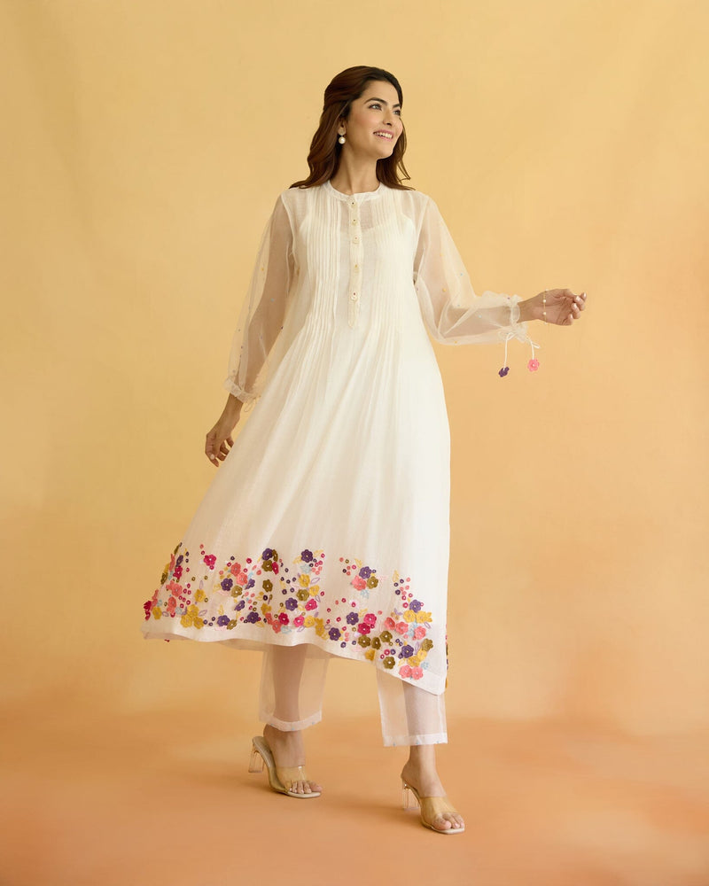 BEAUTIFUL FLOWER CHILD- SET OF 3( KURTA,PANT& DUPATTA) Naaz By Noor 