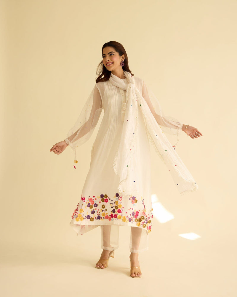BEAUTIFUL FLOWER CHILD- SET OF 3( KURTA,PANT& DUPATTA) Naaz By Noor 