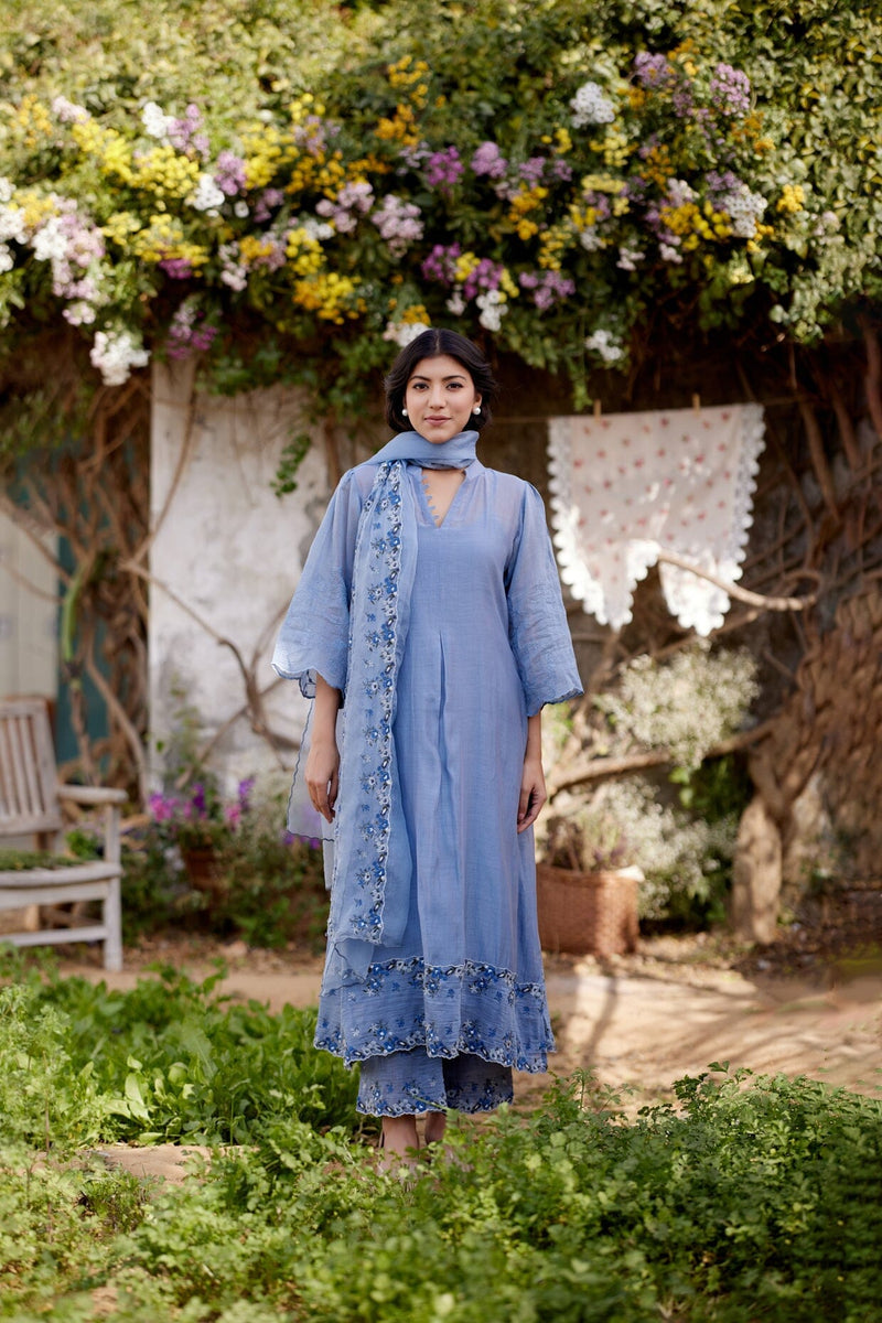 BLUE AFRICAN LILY fields-set of 3 (kurta, pant & dupatta) Naaz By Noor 