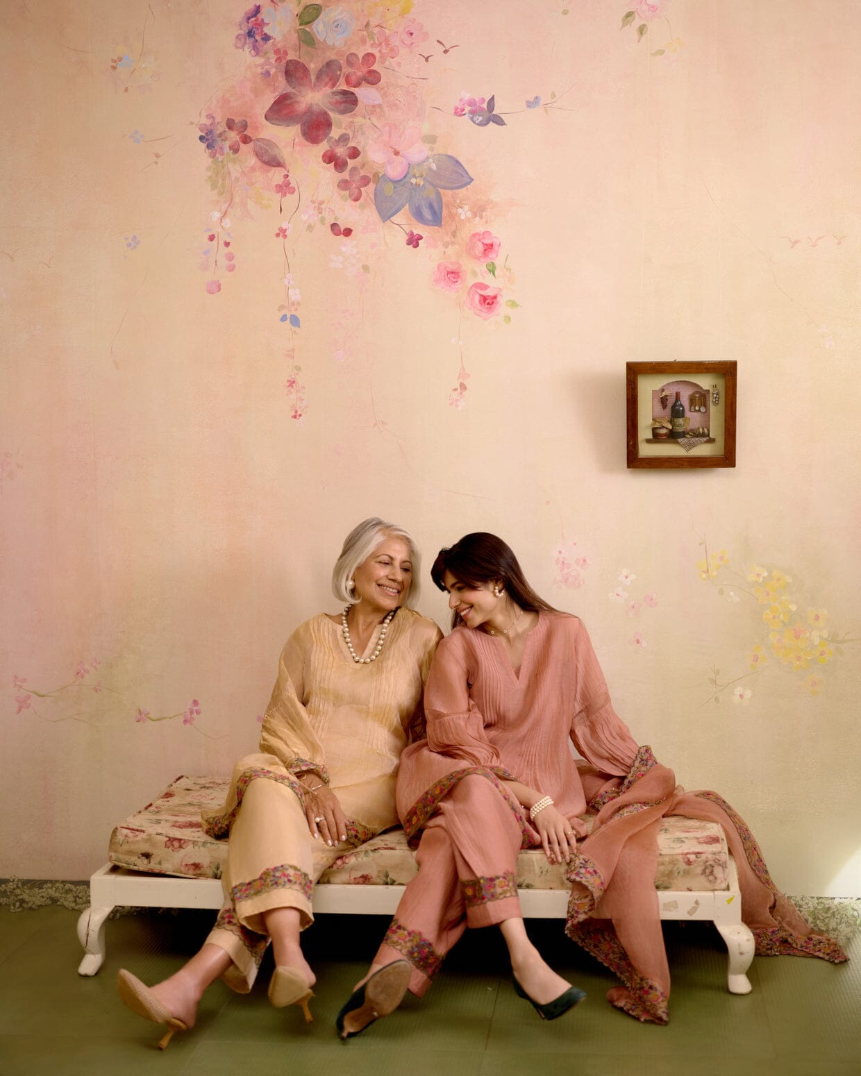 DUSTY PINK FINE CHANDERI- SET OF 3( KURTA, PANT & DUPATTA) Naaz By Noor 