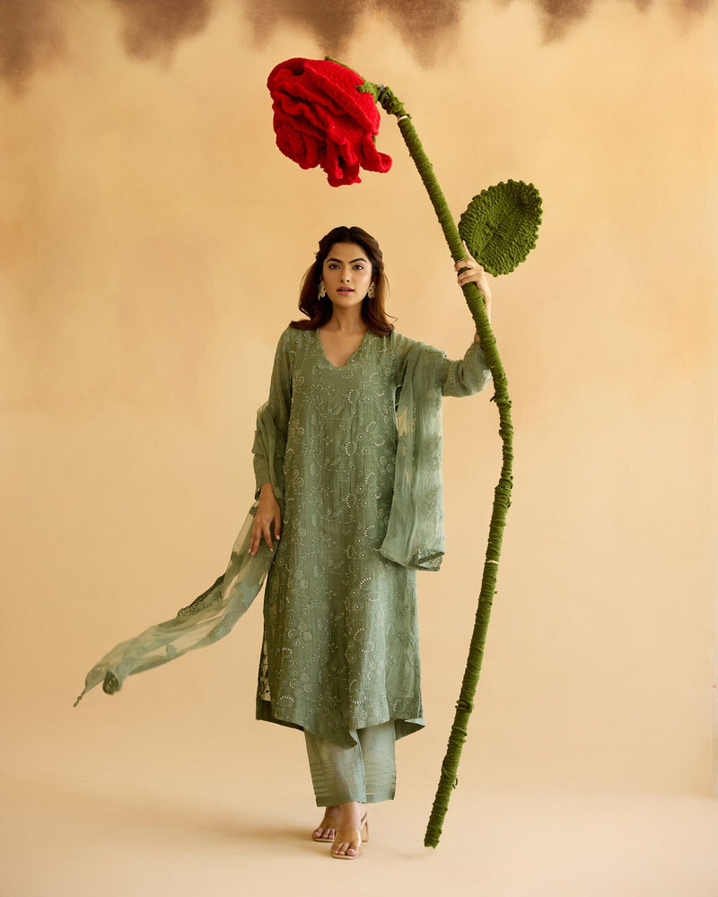 FEARLESS FLOWER CHILD-SET OF 3( KURTA,PANT& DUPATTA) Naaz By Noor 