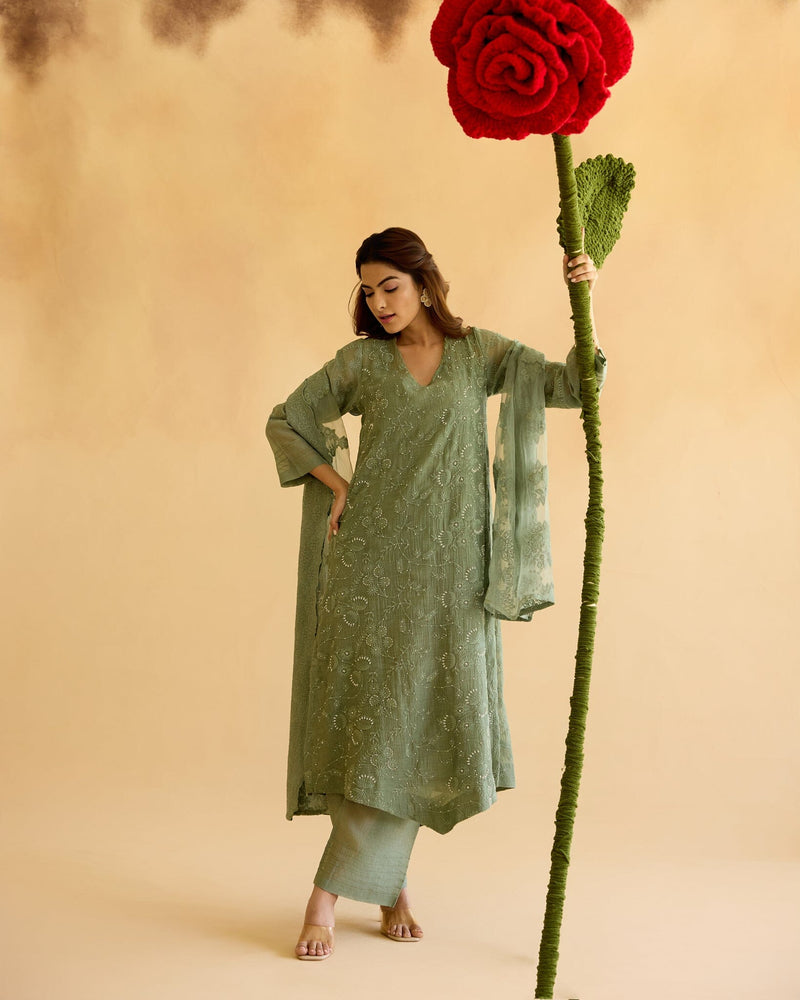 FEARLESS FLOWER CHILD-SET OF 3( KURTA,PANT& DUPATTA) Naaz By Noor 