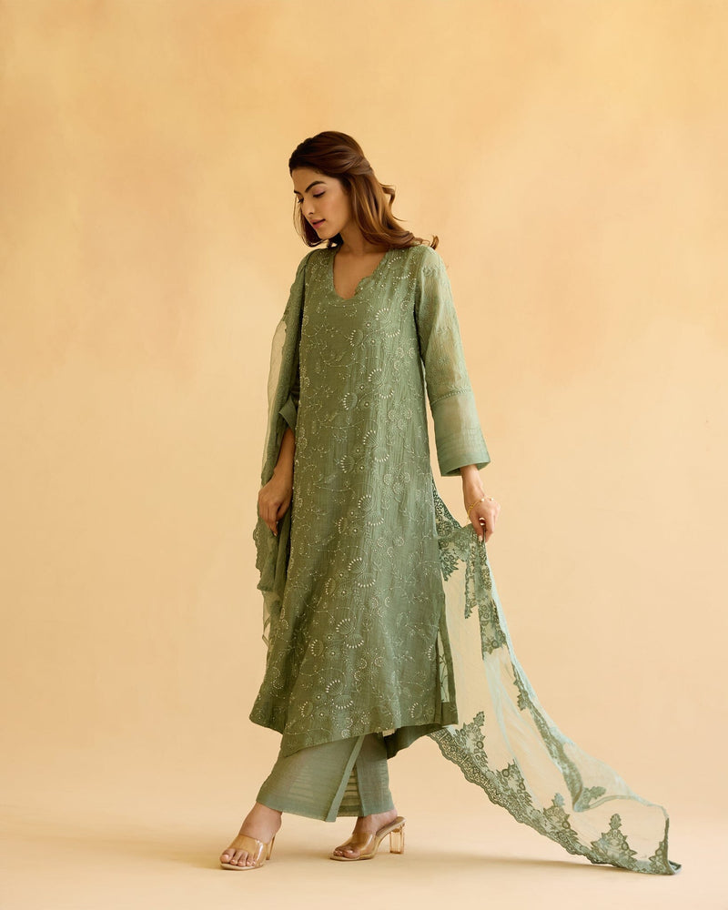 FEARLESS FLOWER CHILD-SET OF 3( KURTA,PANT& DUPATTA) Naaz By Noor 