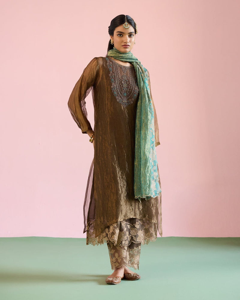 JOR BAAGH BRONZE-SET OF 3 ( kurta, pant & dupatta) Naaz By Noor 