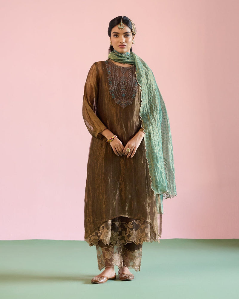 JOR BAAGH BRONZE-SET OF 3 ( kurta, pant & dupatta) Naaz By Noor 