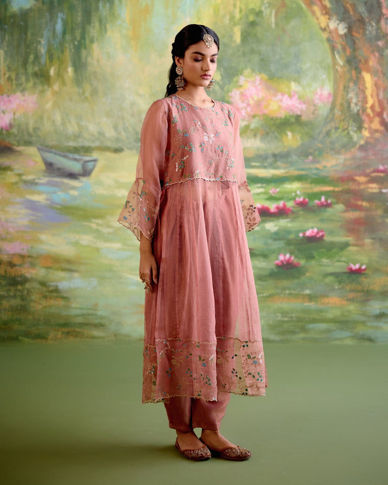 JOR BAAGH DUSKY PINK- SET OF 3 ( kurta, pant & dupatta) Naaz By Noor 