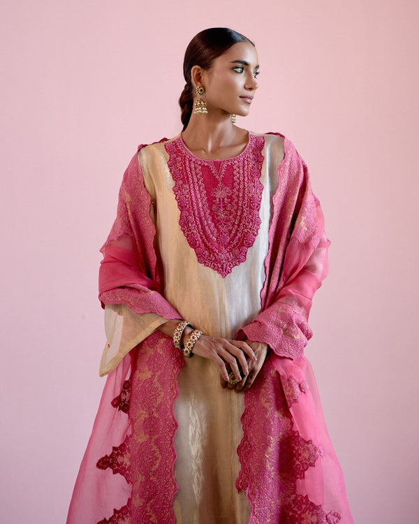 JOR BAAGH GOLD & SILVER- SET OF 3( kurta, pant & dupatta) Naaz By Noor 