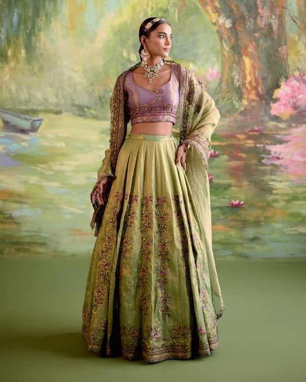 JOR BAAGH GREEN LEHENGA - SET OF 3 ( blouse, lehenga & dupatta) Naaz By Noor 