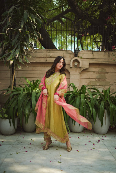 JOR BAAGH SOFT GREEN & HOT PINK SET OF 3( kurta, pant & dupatta) Naaz By Noor 