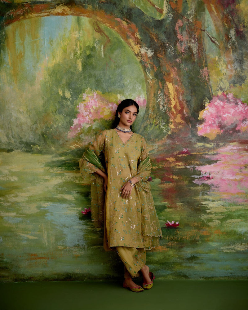 JOR BAAGH SOFT GREEN-SET OF 3( kurta, pant & dupatta) Naaz By Noor 