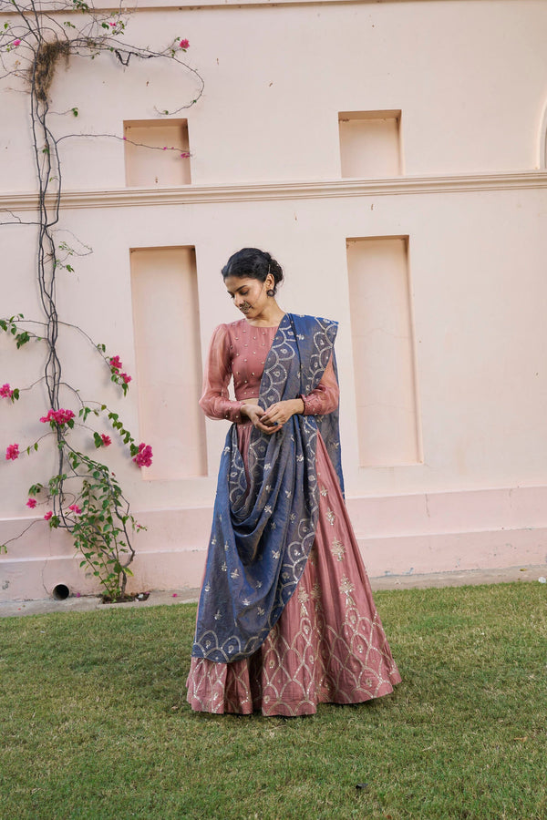 kikli dusky rose lehenga-set of 3( blouse, kalidar skirt & dupatta) Naaz By Noor 