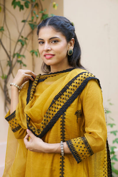 kikli golden mustard-set of 3 (kurta, sharara & dupatta) Naaz By Noor 