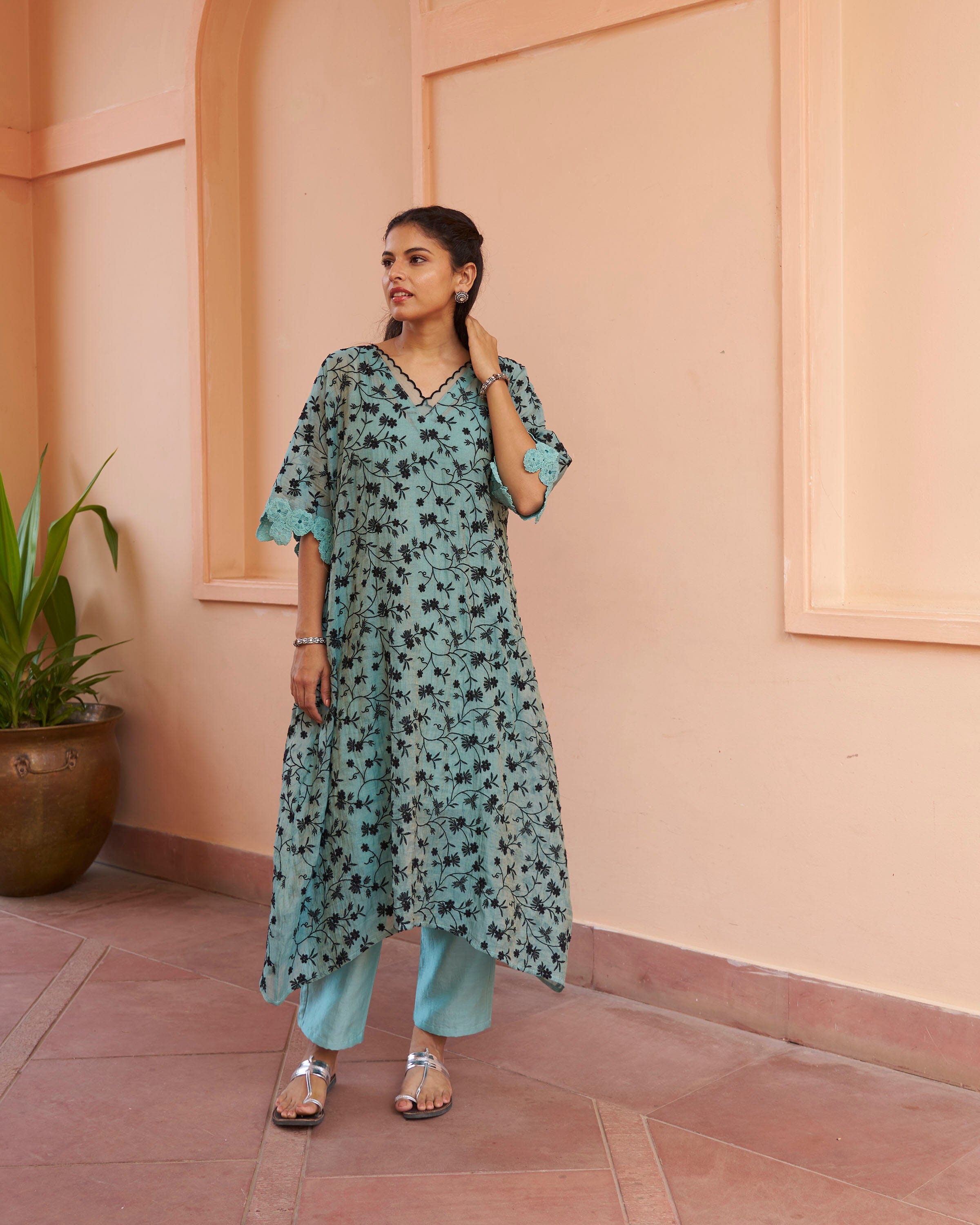 kikli kaftan blue-set of 2( kurta & pant) Naaz By Noor 