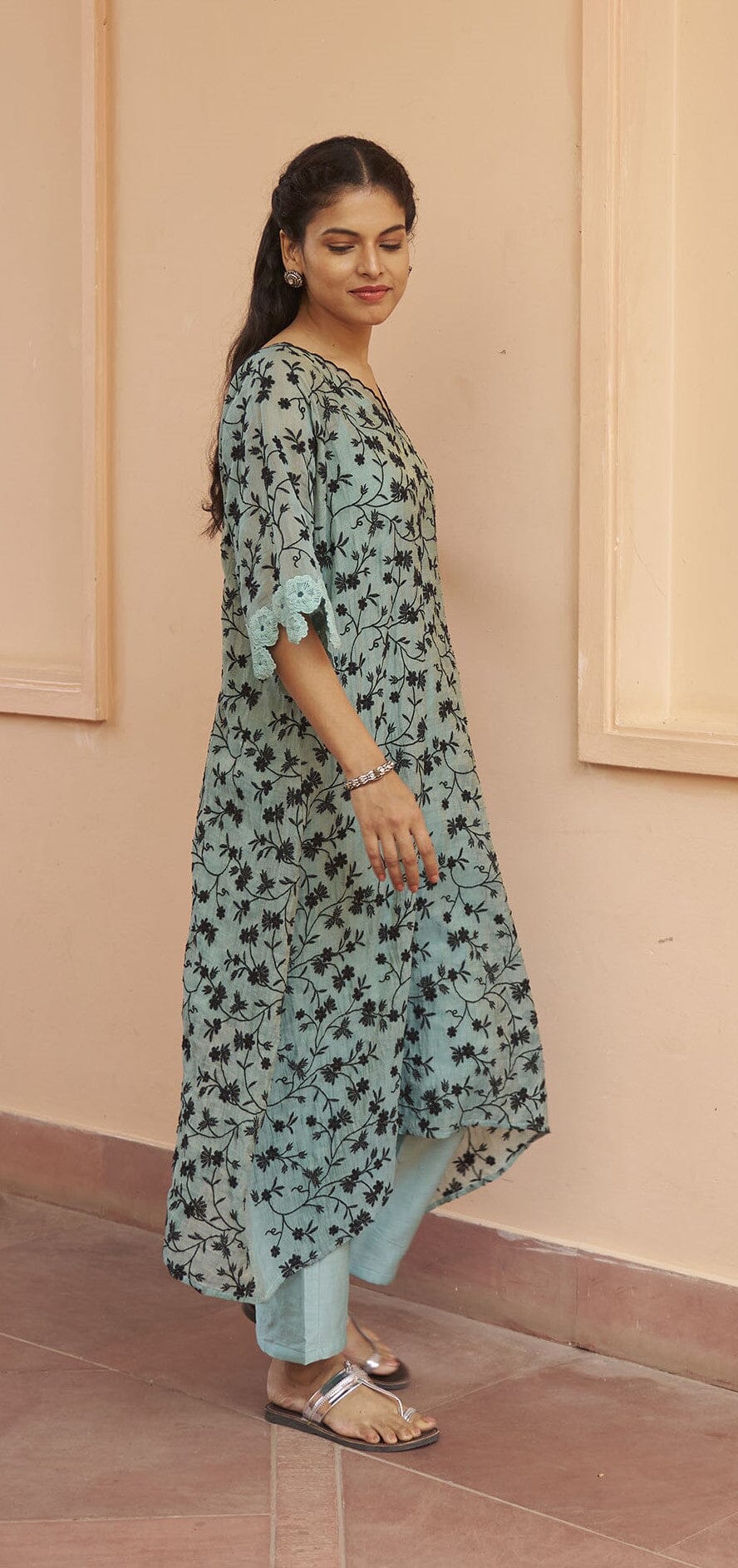 kikli kaftan blue-set of 2( kurta & pant) Naaz By Noor 