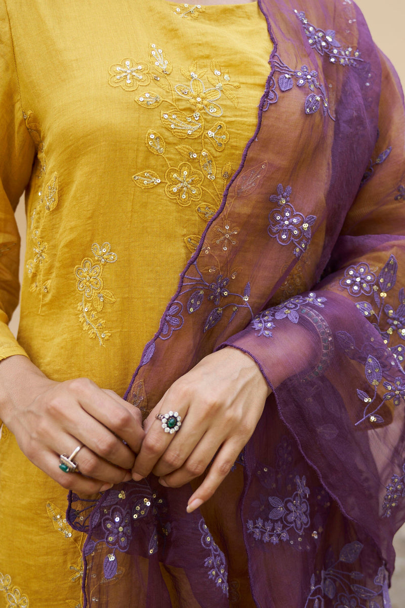 kikli mustard- set of 3( kurta, pant & dupatta) Naaz By Noor 