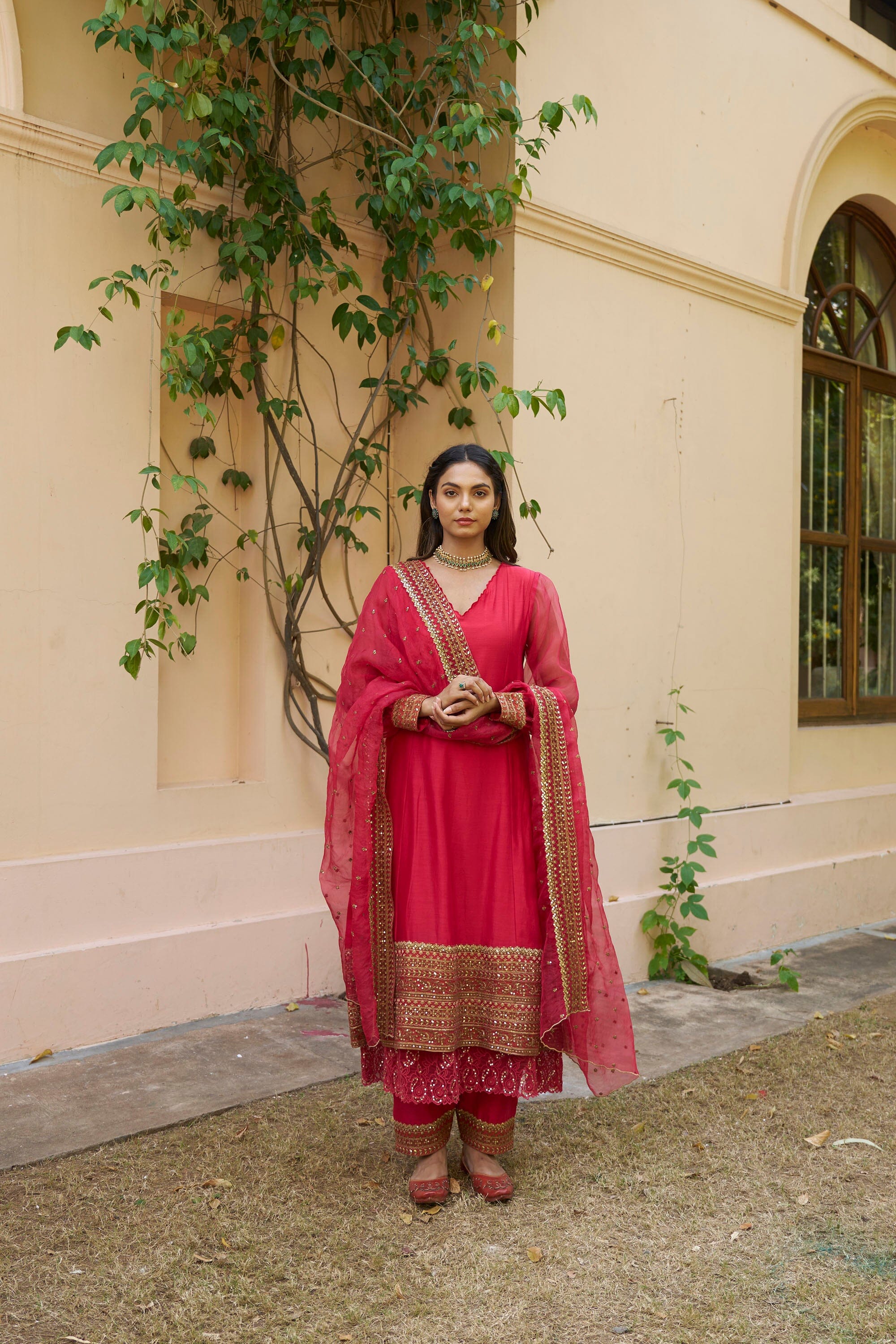 kikli red-set of 3(kurta,pant & dupatta) Naaz By Noor 