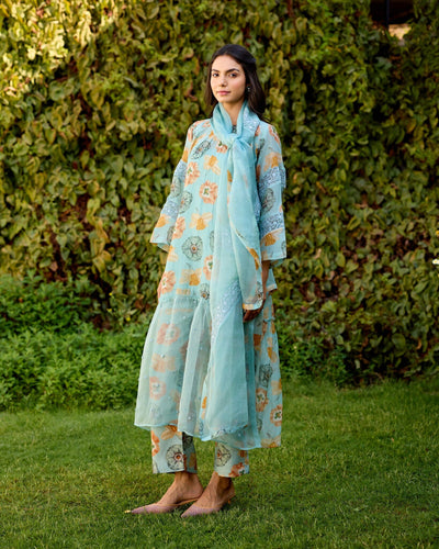 LUSH FLOWER CHILD -SET OF 3( KURTA,PANT & DUPATTA) Naaz By Noor 