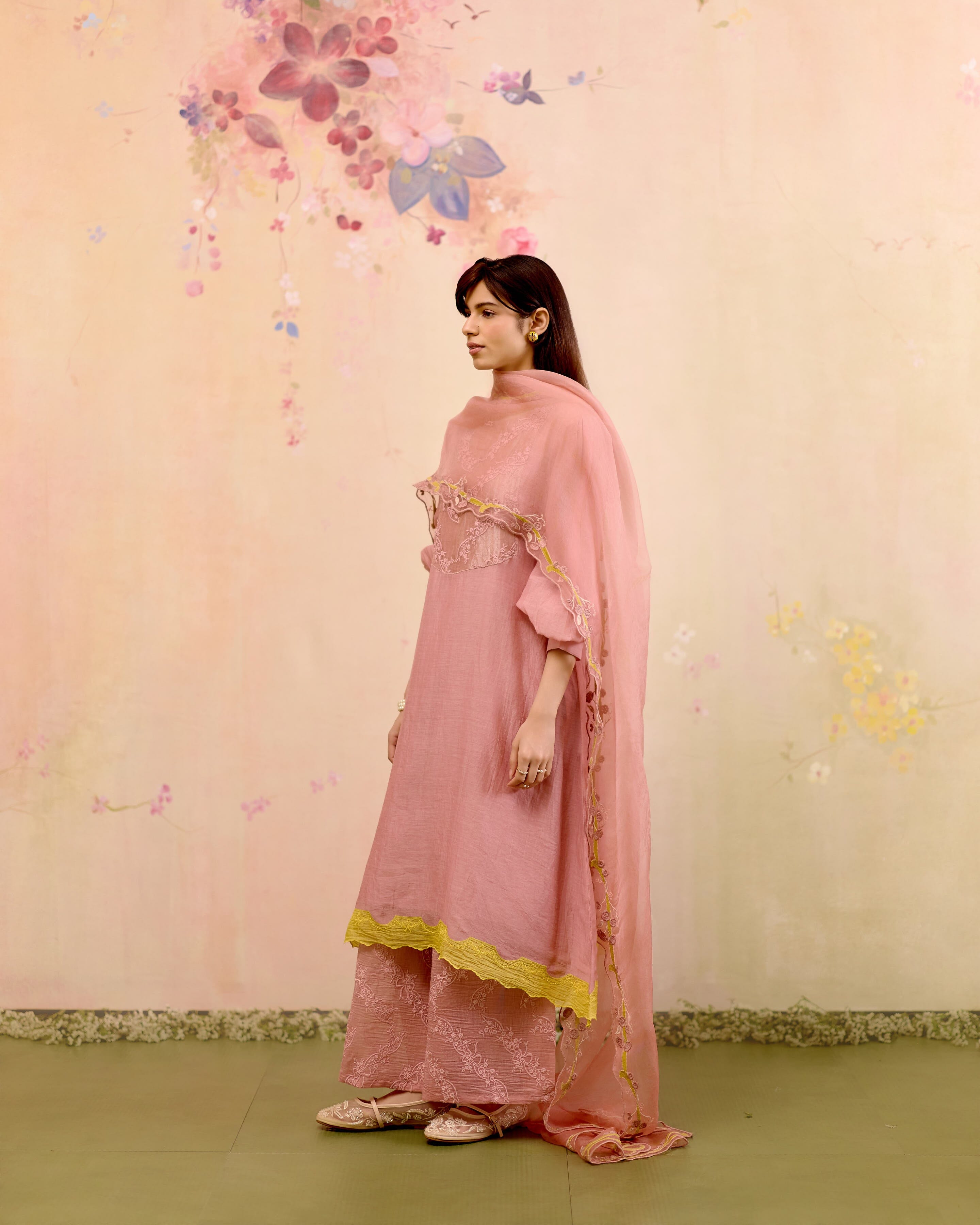 PALE PINK- SET OF 3( KURTA , PANT & DUPATTA) Naaz By Noor 
