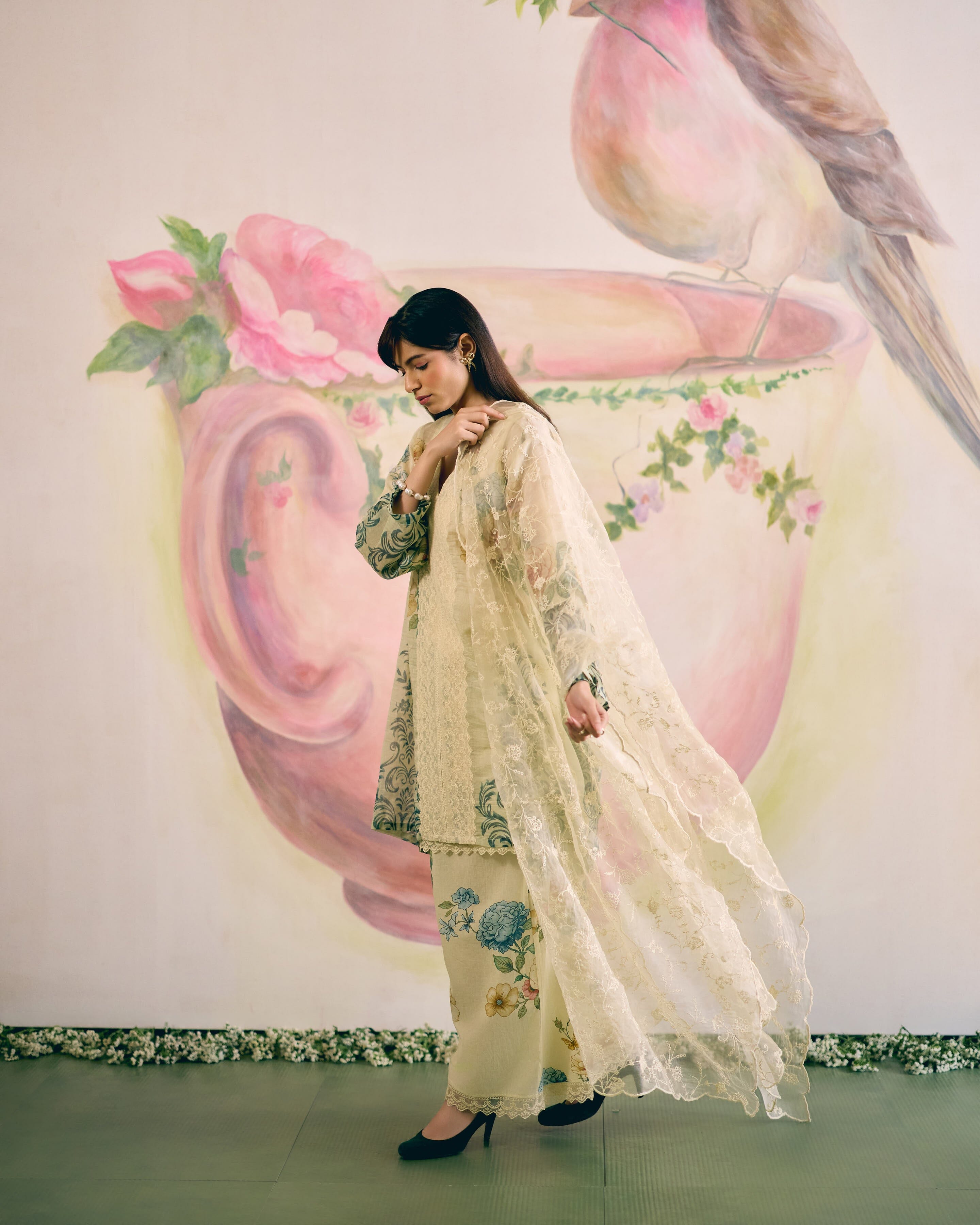 PALE YELLOW SUMMER FLORAL- SET OF 3 ( KURTA, PANT& DUPATTA) Naaz By Noor 