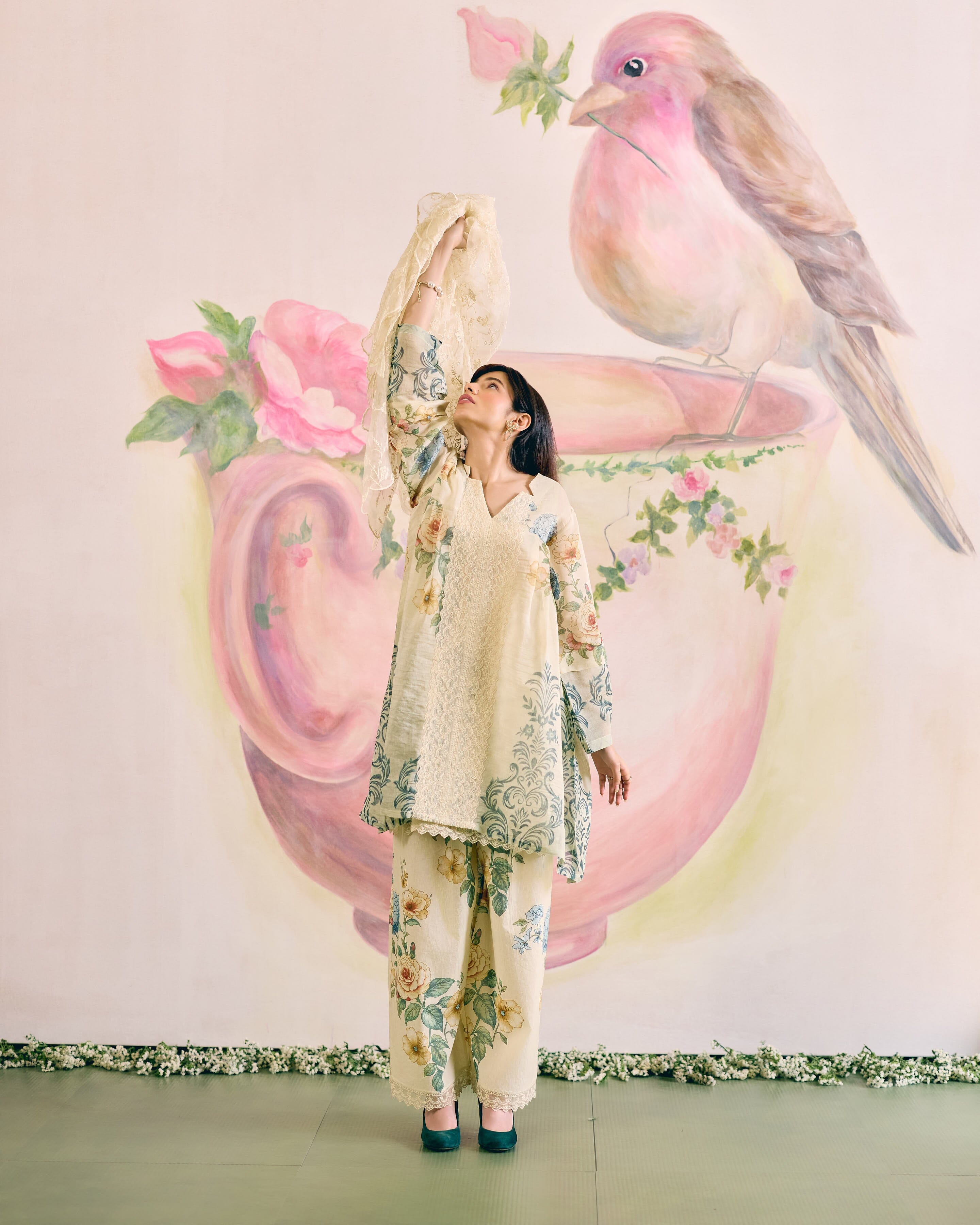 PALE YELLOW SUMMER FLORAL- SET OF 3 ( KURTA, PANT& DUPATTA) Naaz By Noor 