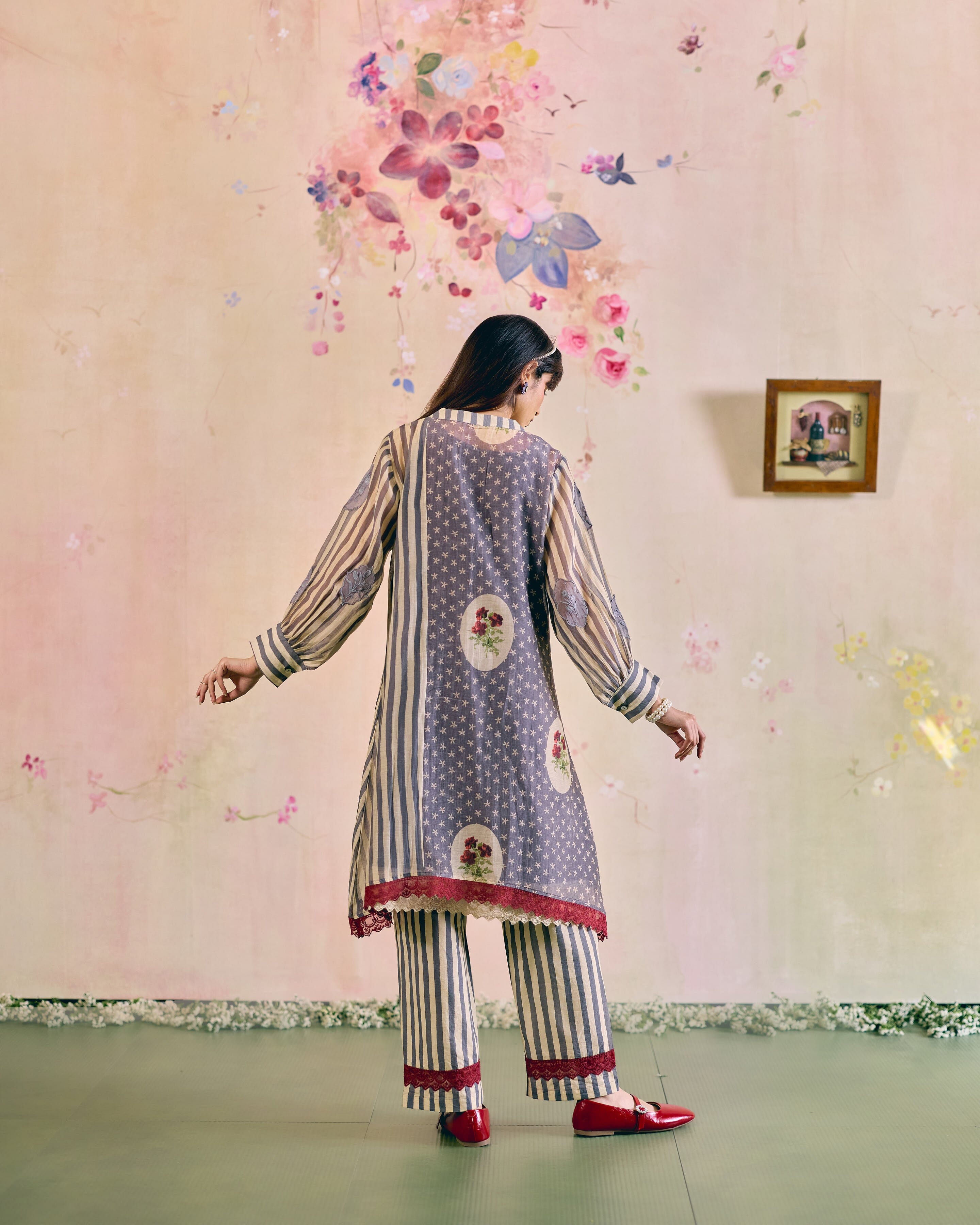 PRINTED GREY CORD-SET - SET OF 2 ( KURTA & PANT) Naaz By Noor 