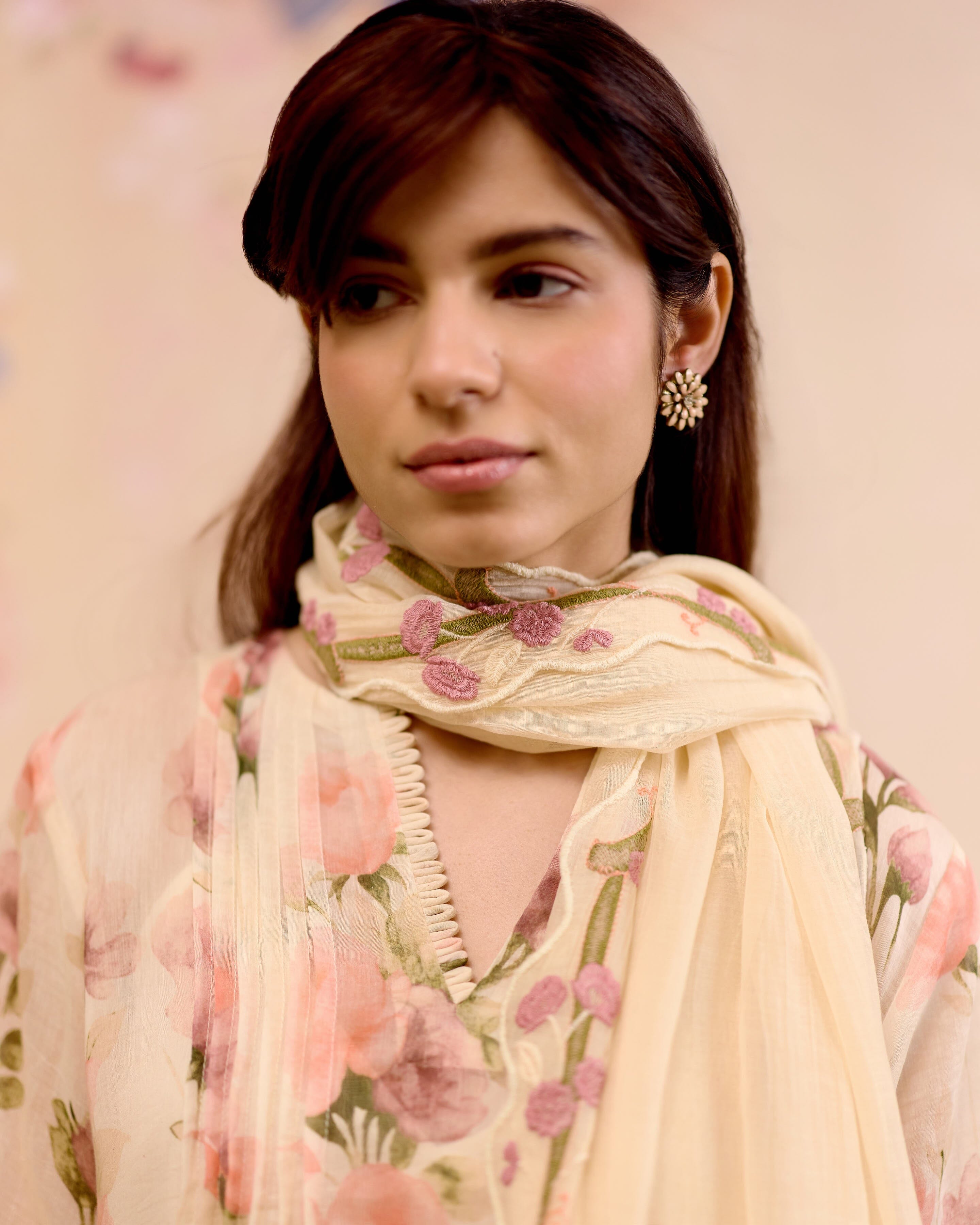 PRINTED SUMMER FLORAL - SET OF 3( KURTA,PANT & DUPATTA) Naaz By Noor 