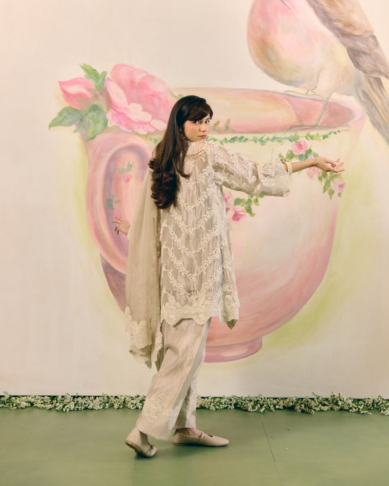 SILVER GREY TISSUE- SET OF 3( KURTA, PANT & DUPATTA) Naaz By Noor 