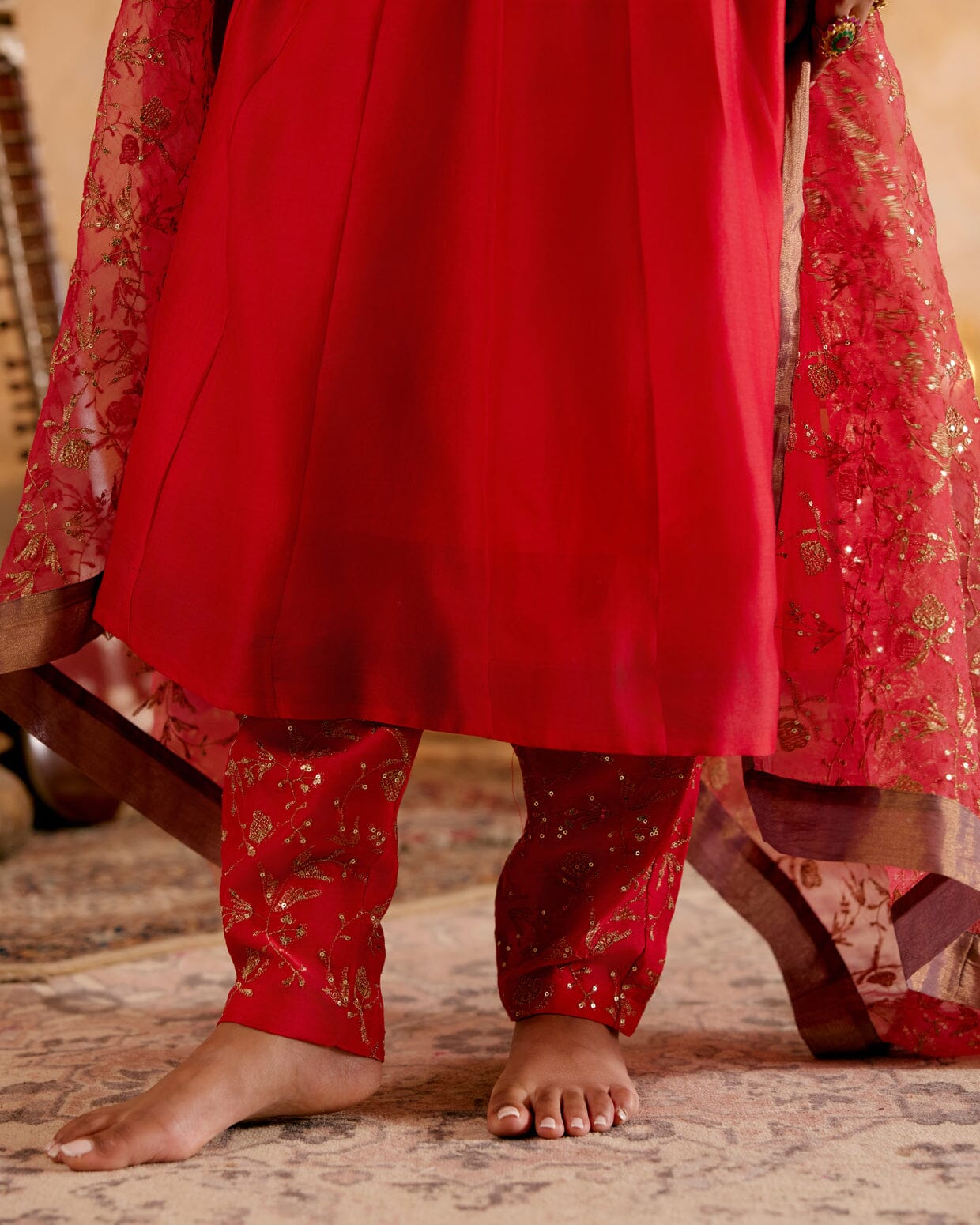 SURMAYI raag Kafi- set of 3( kalidar kurta, pant & dupatta) Naaz By Noor 