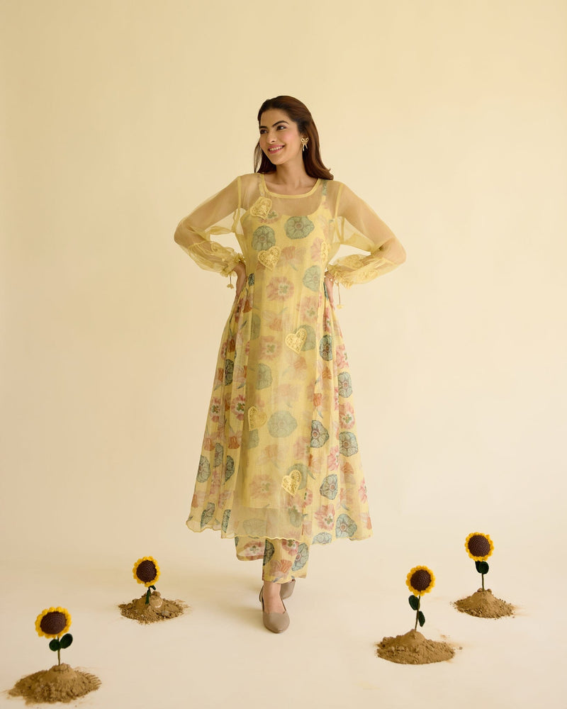 SWEET FLOWER CHILD CORD-SET Naaz By Noor 