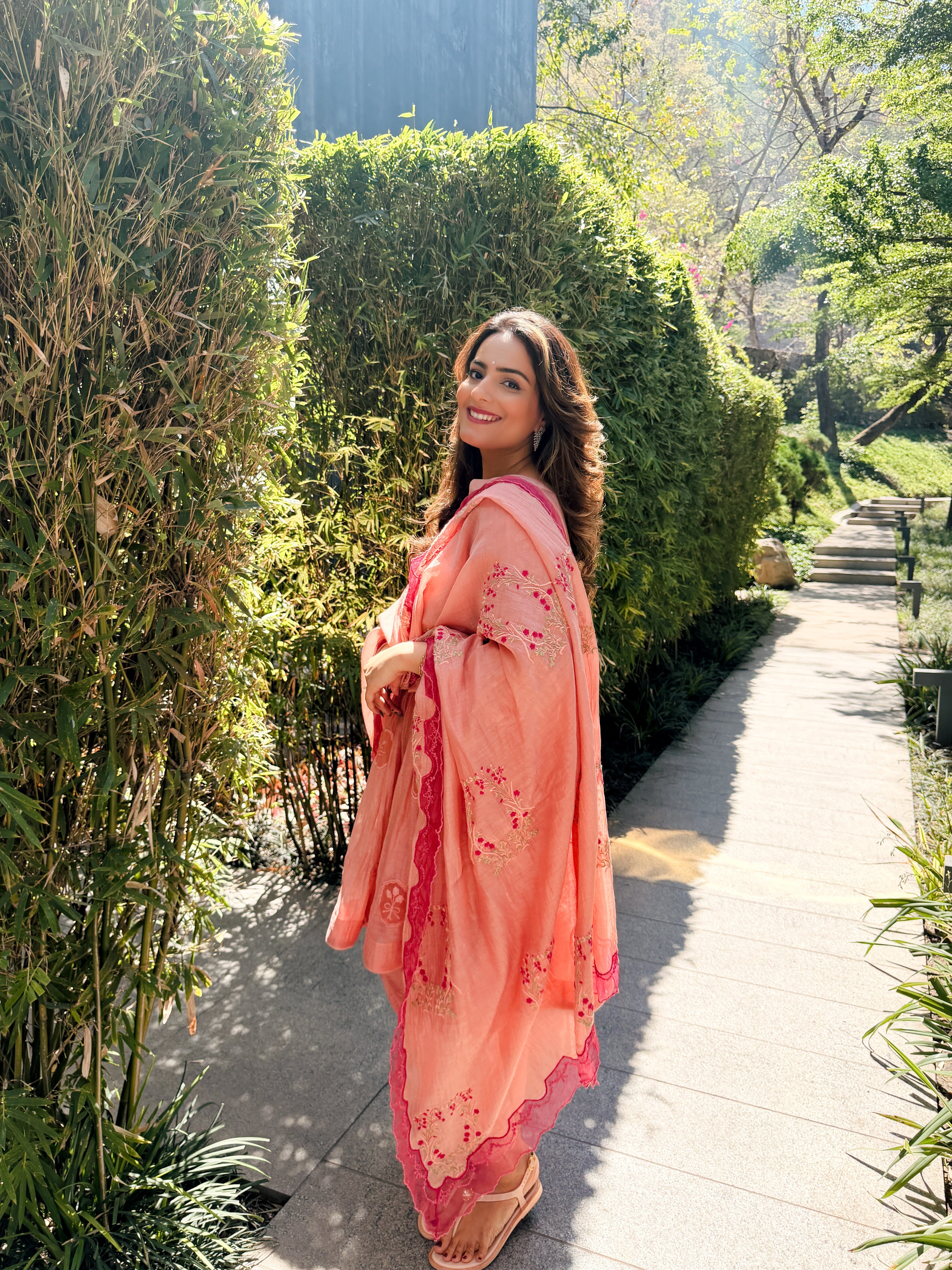 VINTAGE PINK- SET OF 3( KURTA, PANT & DUPATTA) Naaz By Noor 