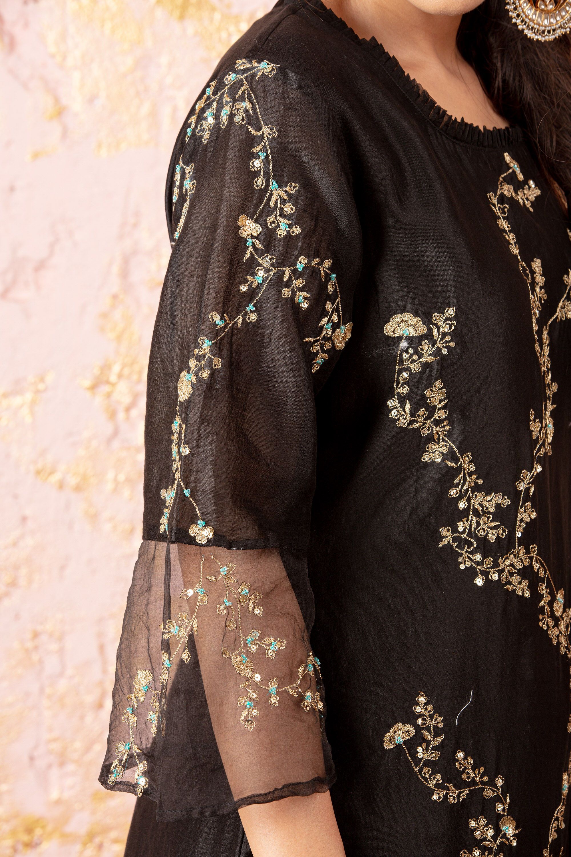 Black Straight KurtaSet With Organza Dupatta - Naaz By Noor